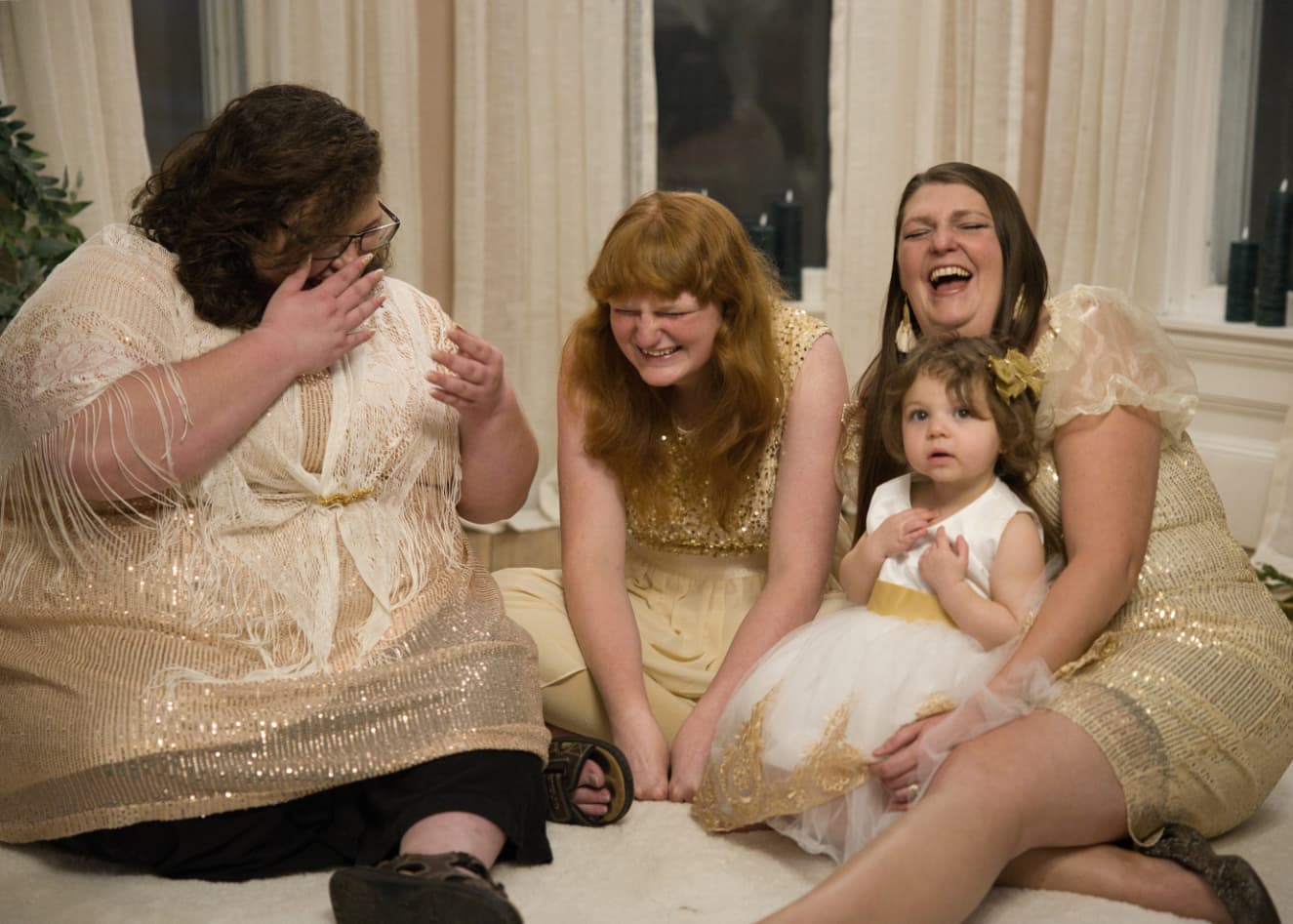 How to Feel Comfortable in Front of the Camera (Even If You Hate Photos)